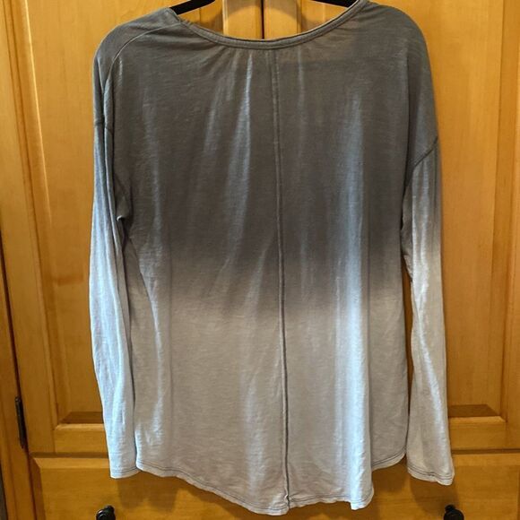 Chip & pepper ombré lightweight top - Picture 3 of 3